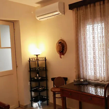 בית נופש Orfeas Home/detached House 74m2,parking&yard