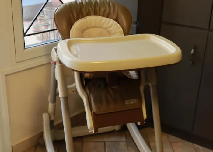 Orfeas Home/detached House 74m2,parking&yard Vakantiehuis *