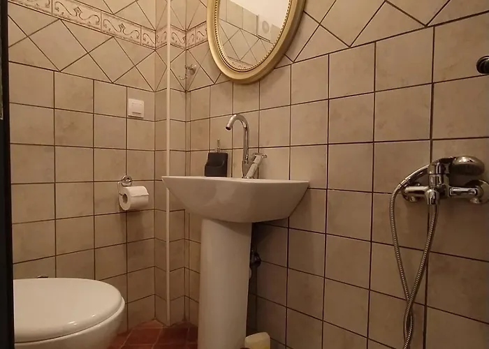 Vakantiehuis Orfeas Home/detached House 74m2,parking&yard Volos