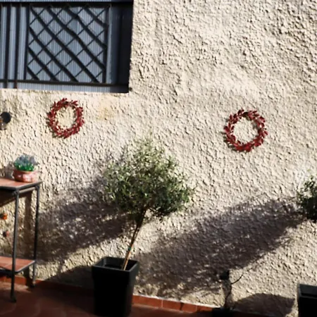 Orfeas Home/detached House 74m2,parking&yard Volos