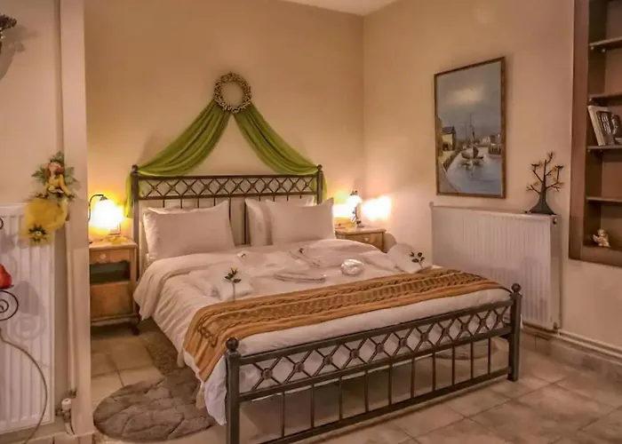 Orfeas Home/detached House 74m2,parking&yard